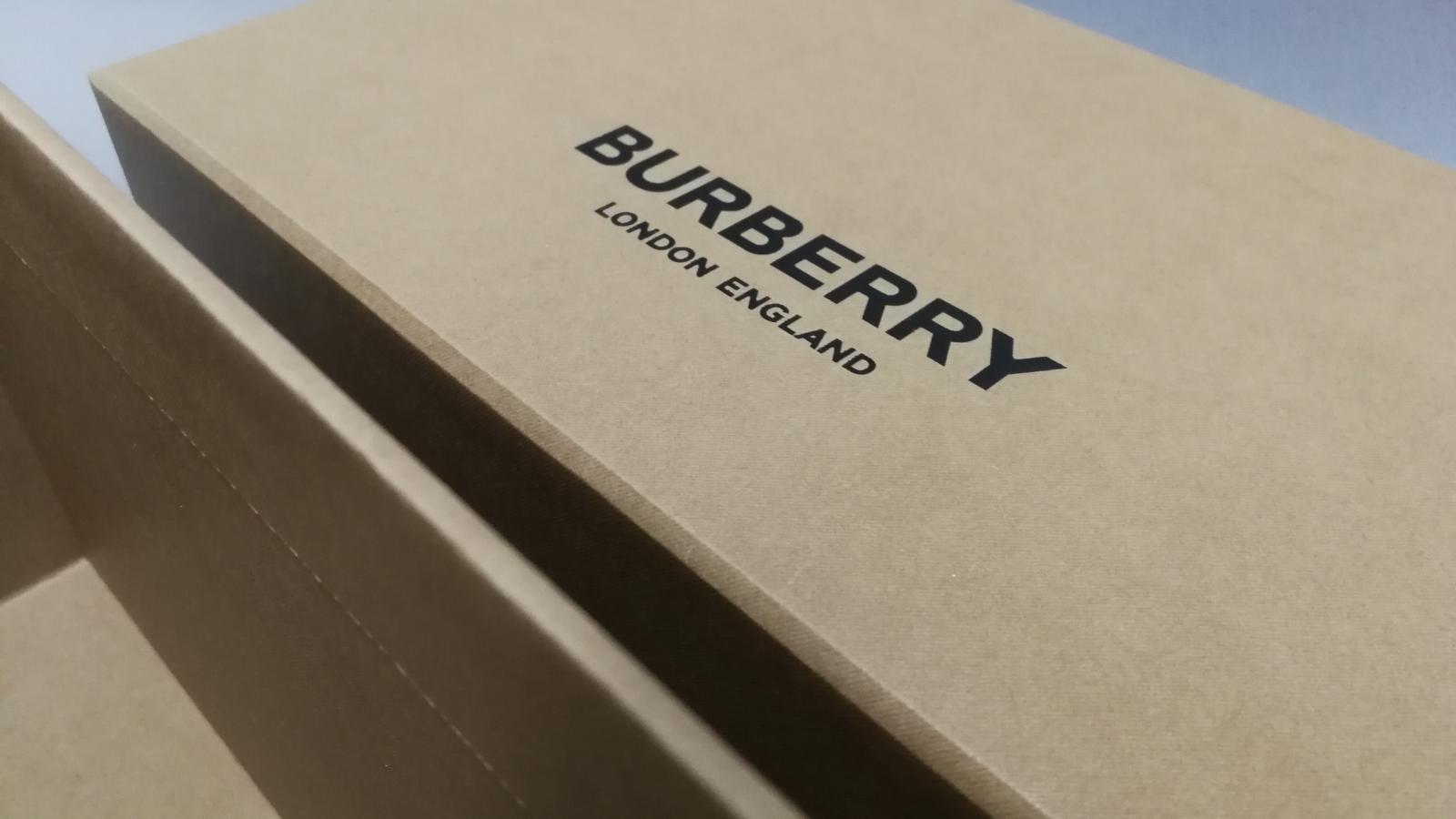 Luxury Packaging  Burberry 3 Retail Brand Rigid Box